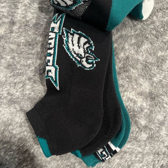 Philadelphia Eagles No Show Socks. 3 pairs - Picture 3 of 4